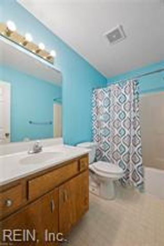 306 Charity LN, Newport News, VA 23602