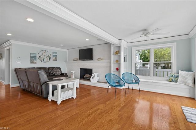 542 River ST, Hampton, VA 23669