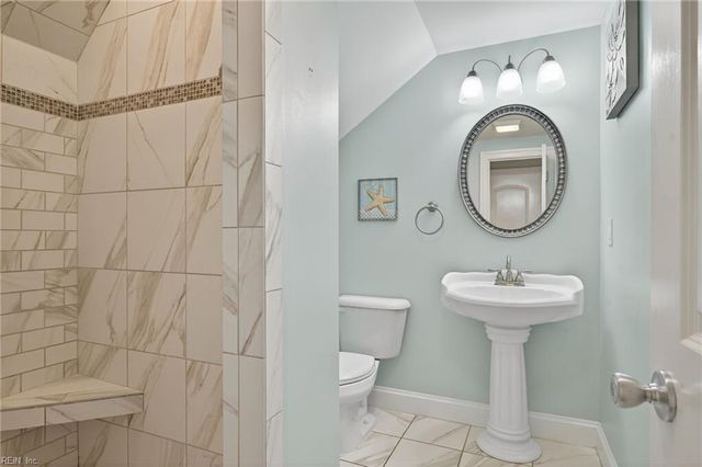 542 River ST, Hampton, VA 23669