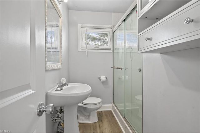 542 River ST, Hampton, VA 23669