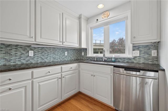 542 River ST, Hampton, VA 23669