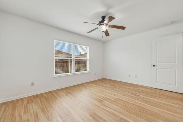 1437 Treeta TRL, Kyle, TX 78640