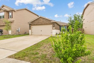 1437 Treeta TRL, Kyle, TX 78640