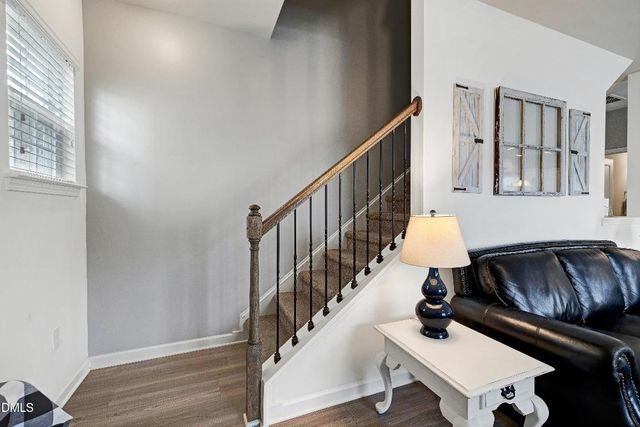 100 N Great White Way, Clayton, NC 27527