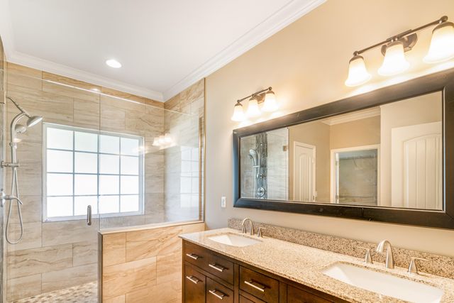 8664 Maple Valley Drive, Chattanooga, TN 37421
