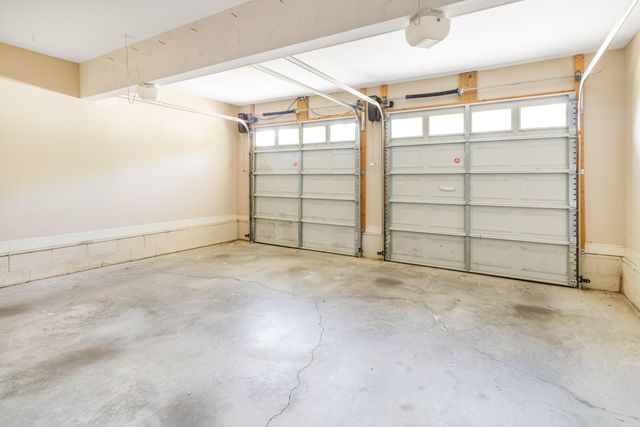 8664 Maple Valley Drive, Chattanooga, TN 37421