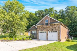 8664 Maple Valley Drive, Chattanooga, TN 37421