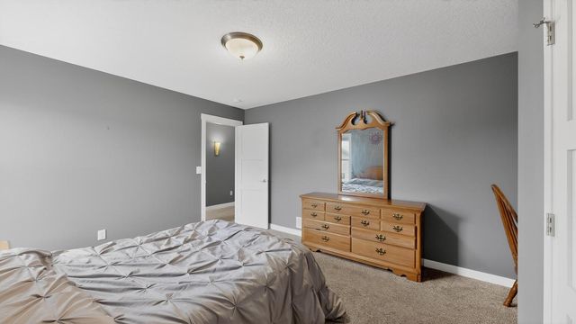 1998 Esther Lane SW, Rochester, MN 55902