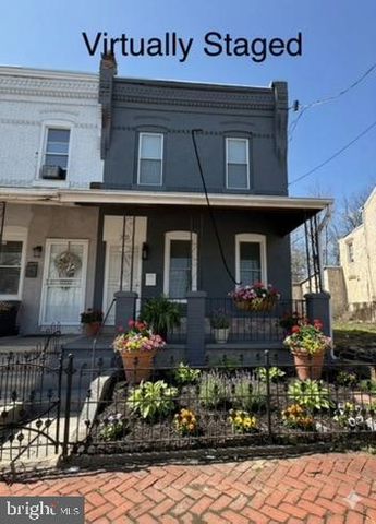 346 PARKER ST, Chester, PA 19013