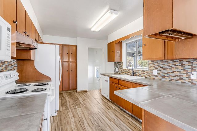 1913 N 2nd Court, Grand Junction, CO 81501