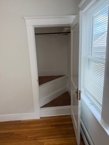 25 Moulton Rd 1, Arlington, MA 02476