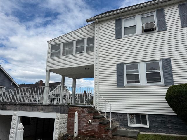 25 Moulton Rd 1, Arlington, MA 02476