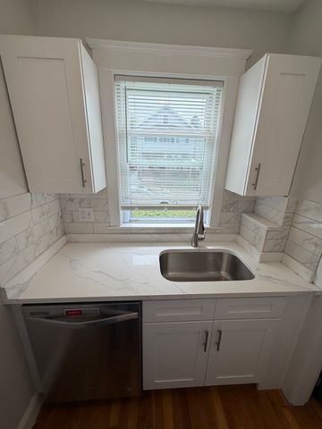 25 Moulton Rd 1, Arlington, MA 02476