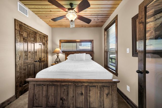 2649 Hideaway Lane, Possum Kingdom Lake, TX 76449