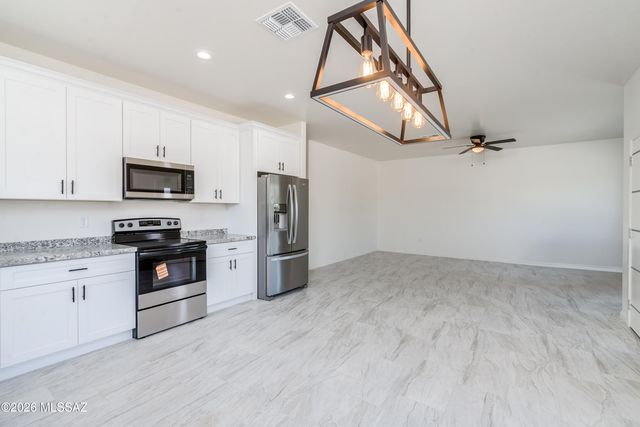 4720 S Via Del Conquistador, Tucson, AZ 85735