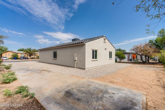 4720 S Via Del Conquistador, Tucson, AZ 85735