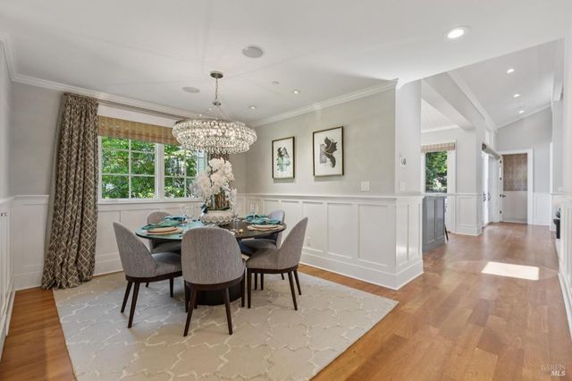 3 Piedmont Rd, Larkspur, CA 94939