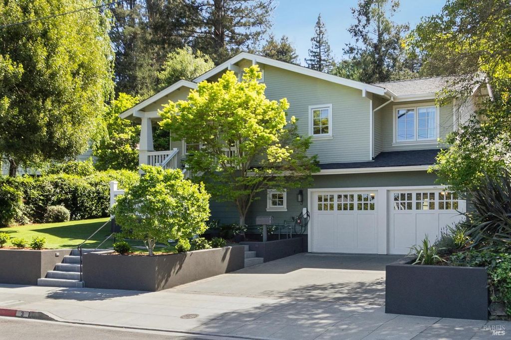 3 Piedmont Rd, Larkspur, CA 94939