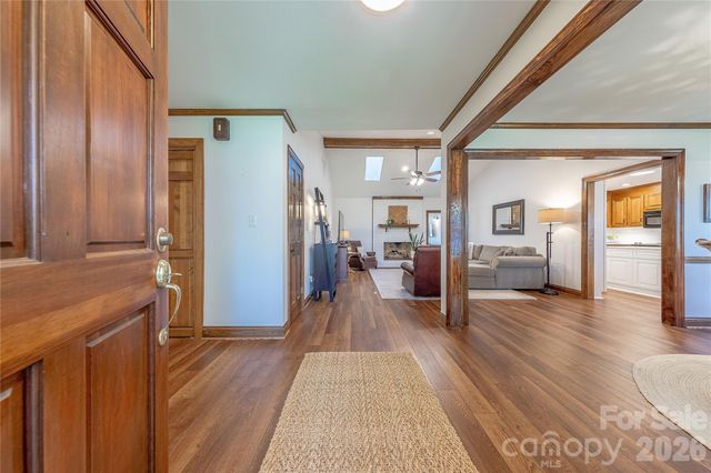 2735 Bent Oak Drive, Matthews, NC 28104