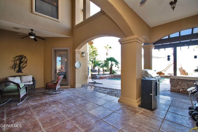 1119 Calle Parque Drive, El Paso, TX 79912