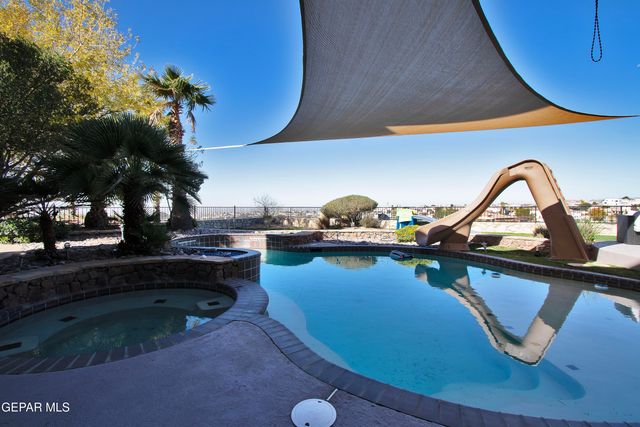 1119 Calle Parque Drive, El Paso, TX 79912