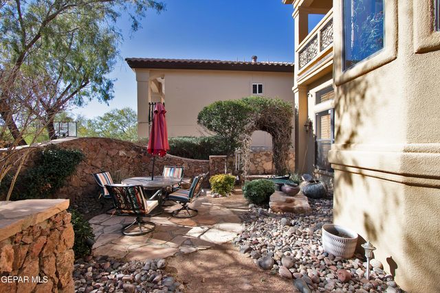 1119 Calle Parque Drive, El Paso, TX 79912