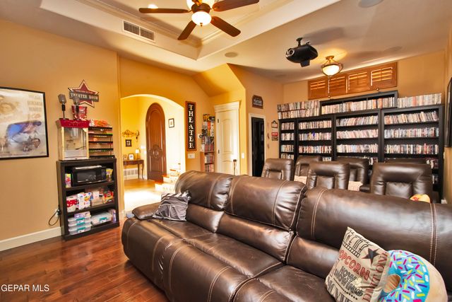 1119 Calle Parque Drive, El Paso, TX 79912