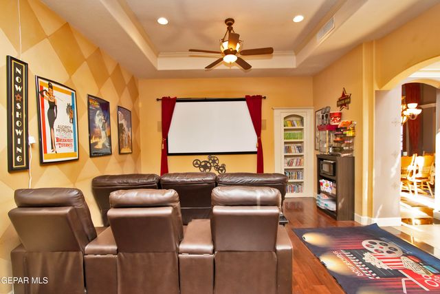 1119 Calle Parque Drive, El Paso, TX 79912