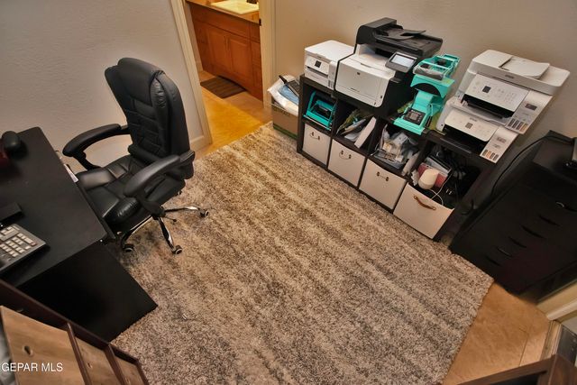 1119 Calle Parque Drive, El Paso, TX 79912