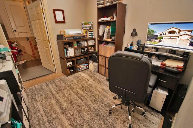 1119 Calle Parque Drive, El Paso, TX 79912