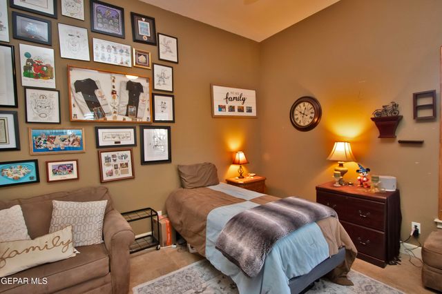 1119 Calle Parque Drive, El Paso, TX 79912