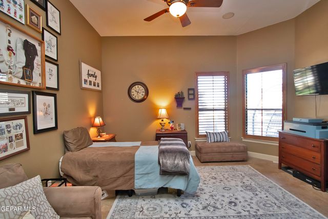 1119 Calle Parque Drive, El Paso, TX 79912