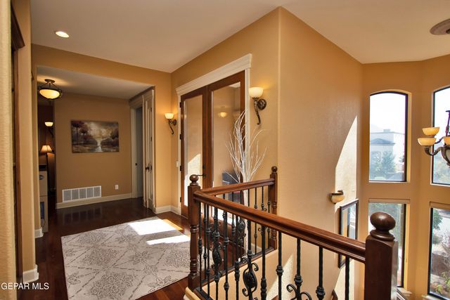 1119 Calle Parque Drive, El Paso, TX 79912