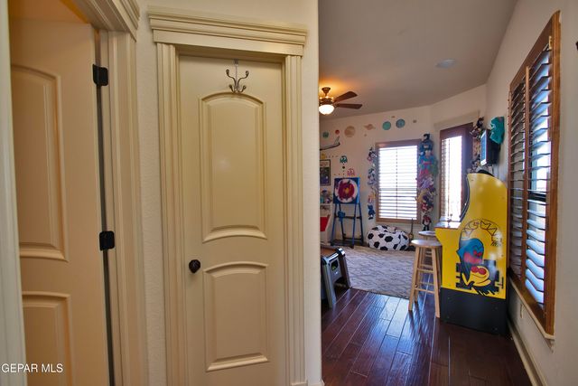 1119 Calle Parque Drive, El Paso, TX 79912