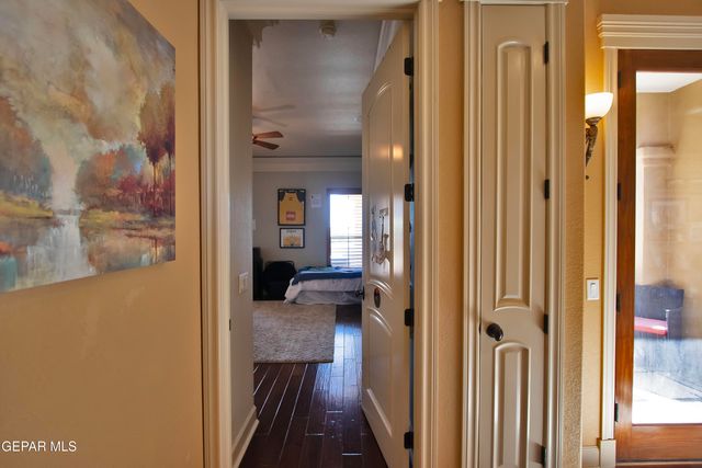 1119 Calle Parque Drive, El Paso, TX 79912