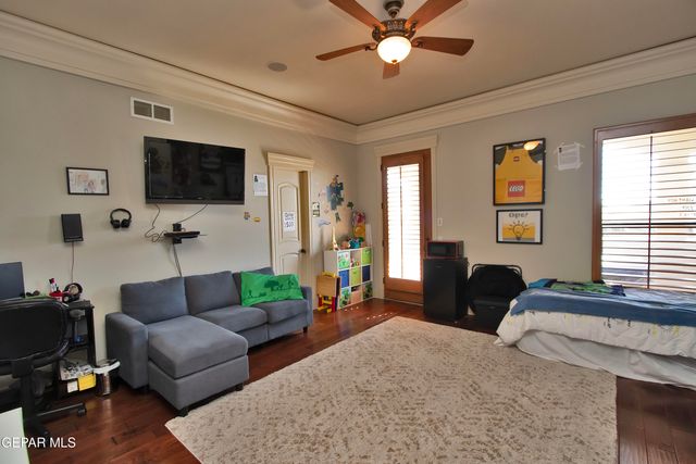 1119 Calle Parque Drive, El Paso, TX 79912