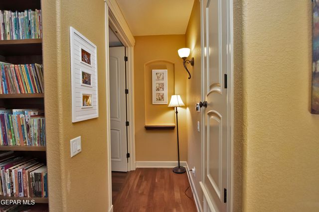 1119 Calle Parque Drive, El Paso, TX 79912