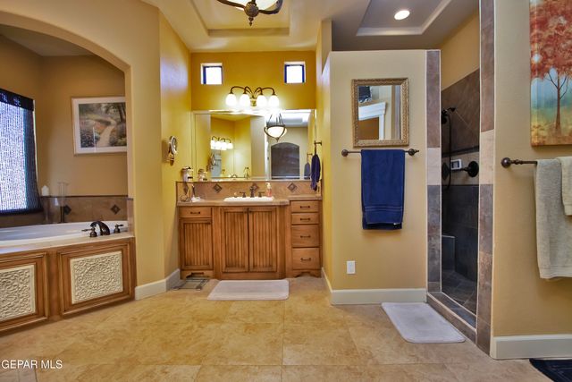 1119 Calle Parque Drive, El Paso, TX 79912