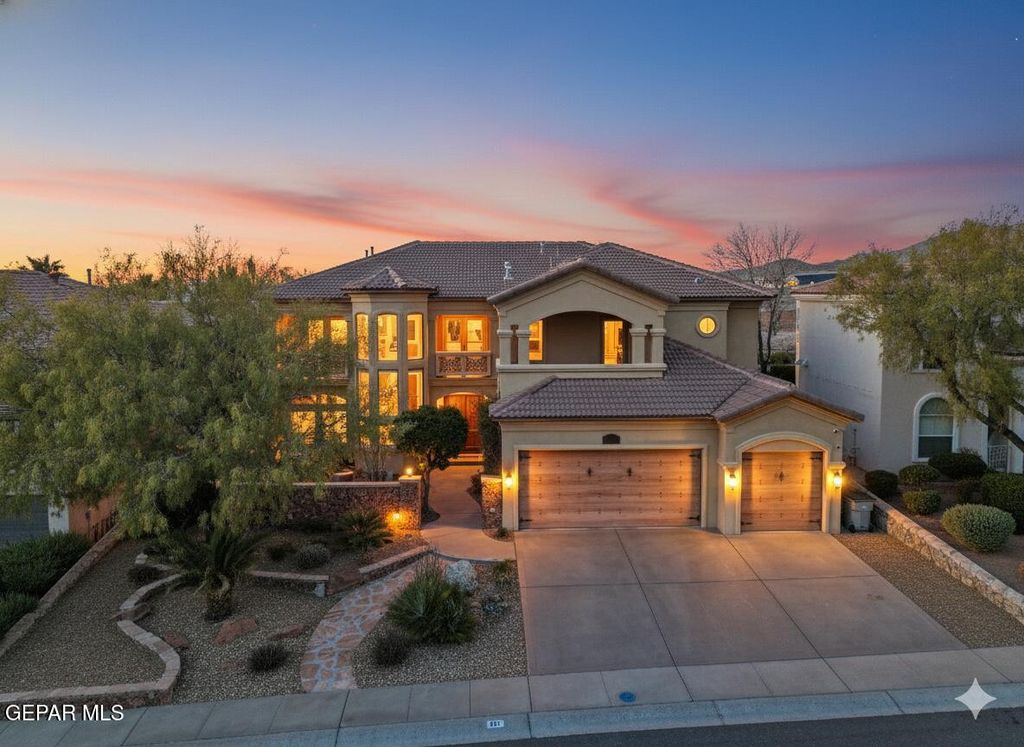 1119 Calle Parque Drive, El Paso, TX 79912