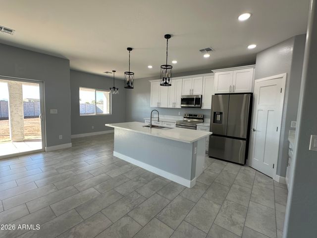 16030 S ELIZABETH Place, Arizona City, AZ 85123