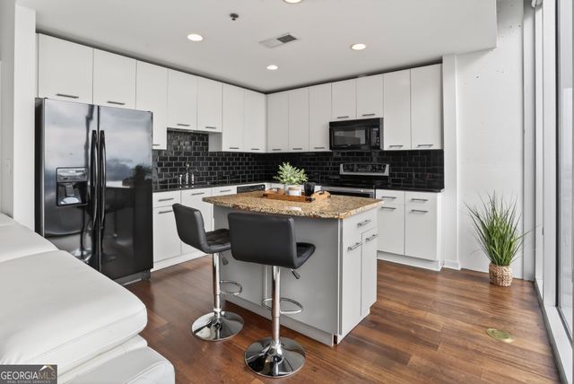 3324 Peachtree Road NE 1312, Atlanta, GA 30326