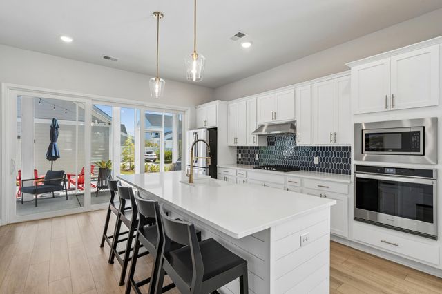 305 Eclipse Street, Summerville, SC 29486