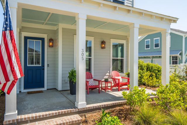 305 Eclipse Street, Summerville, SC 29486