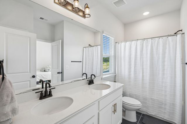 305 Eclipse Street, Summerville, SC 29486