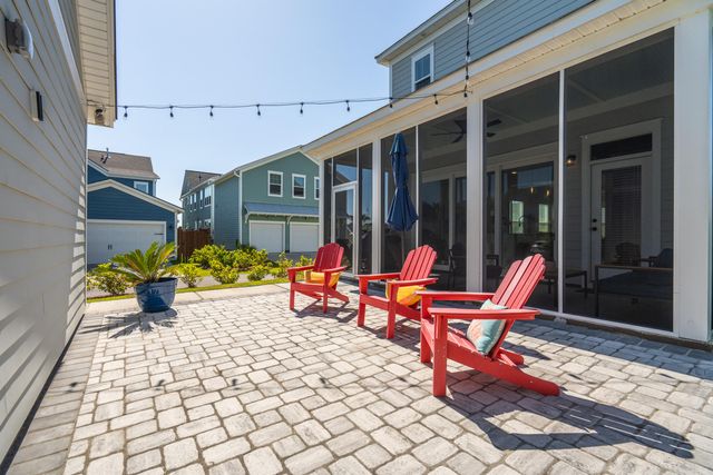 305 Eclipse Street, Summerville, SC 29486