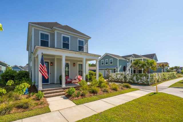 305 Eclipse Street, Summerville, SC 29486