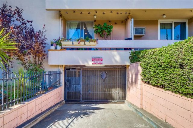 425 S Kenmore Avenue 306, Los Angeles, CA 90020