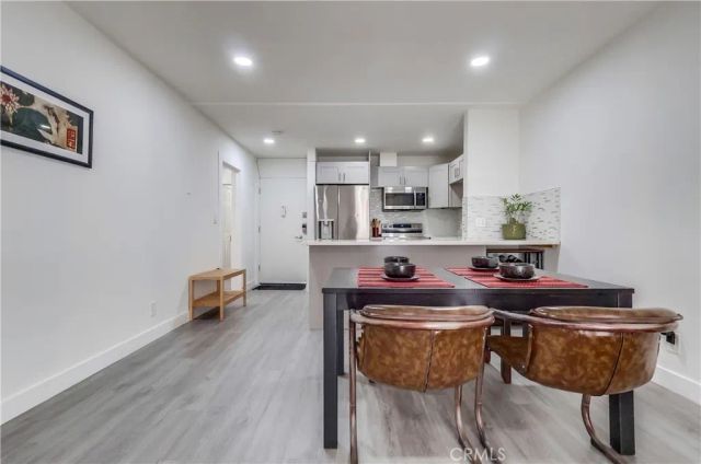 425 S Kenmore Avenue 306, Los Angeles, CA 90020