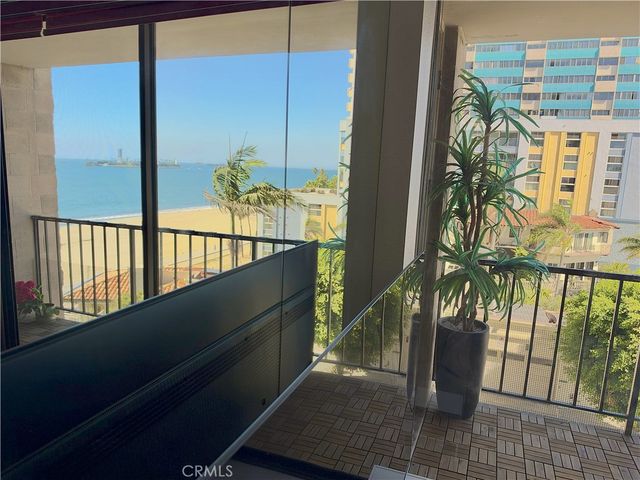 1750 E Ocean 404, Long Beach, CA 90802