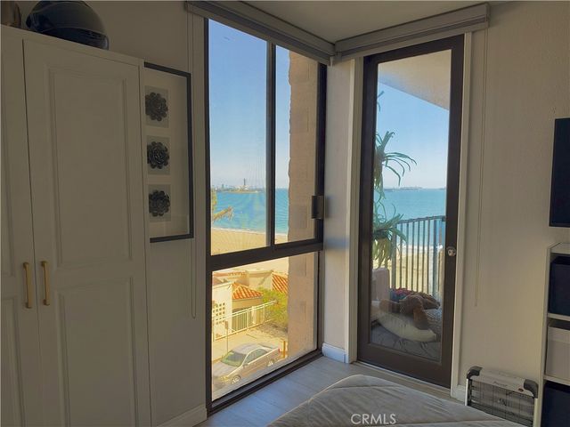 1750 E Ocean 404, Long Beach, CA 90802